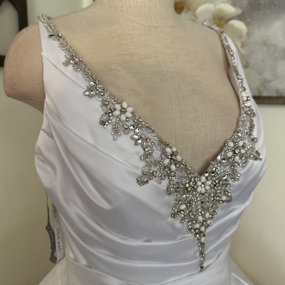 Alfred Angelo Jeweled Beauty - Picture 7 of 8